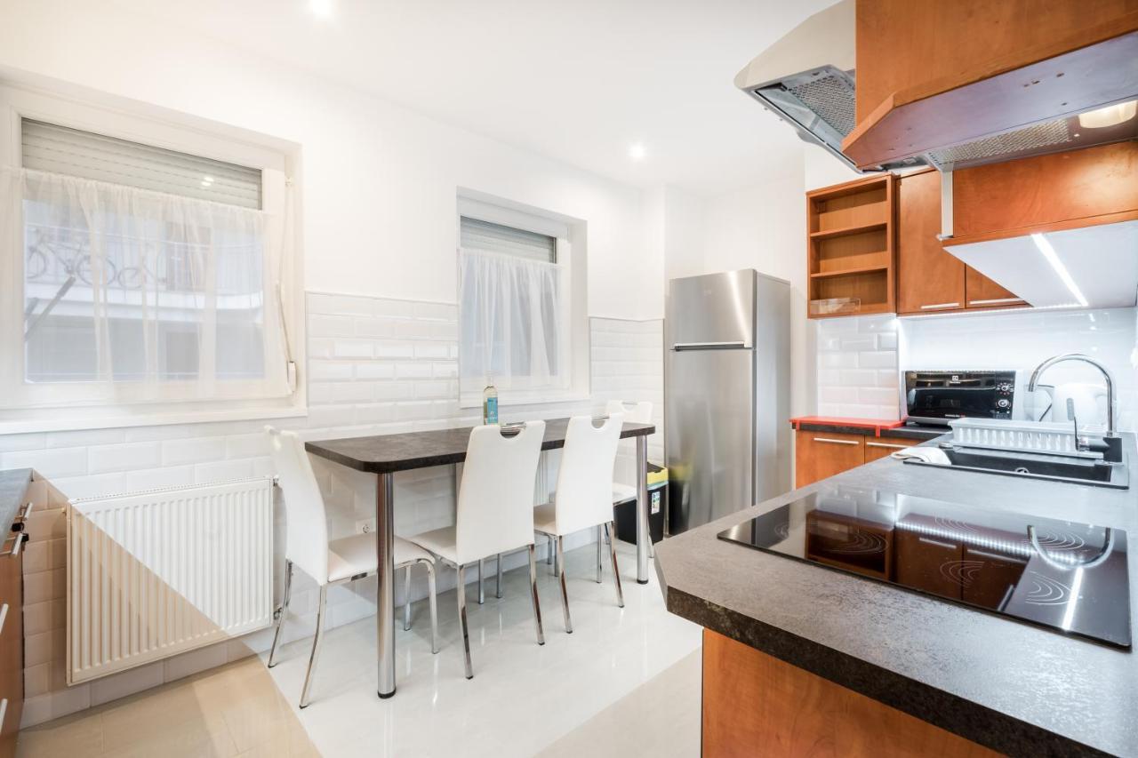 Bpr Garay Suite With Rooftop Terrace & A/C Budapeste Exterior foto